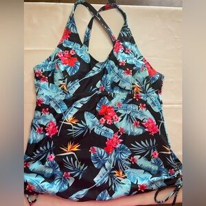 SHEIN Black and Blue Floral Swim Top